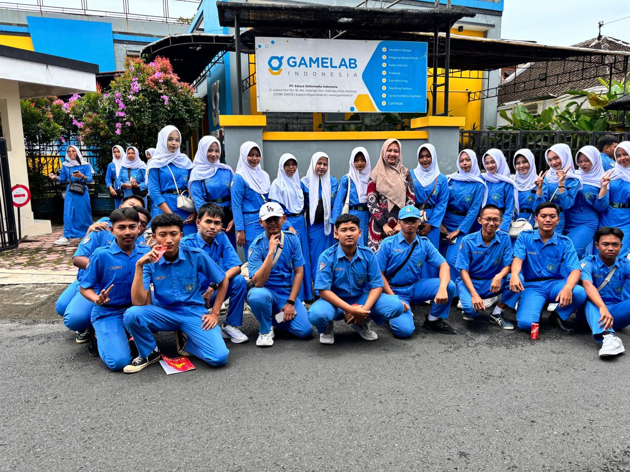 Kunjungan Industri di Gamelab